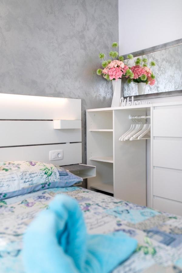 Apartment Blazi Njivice Eksteriør billede